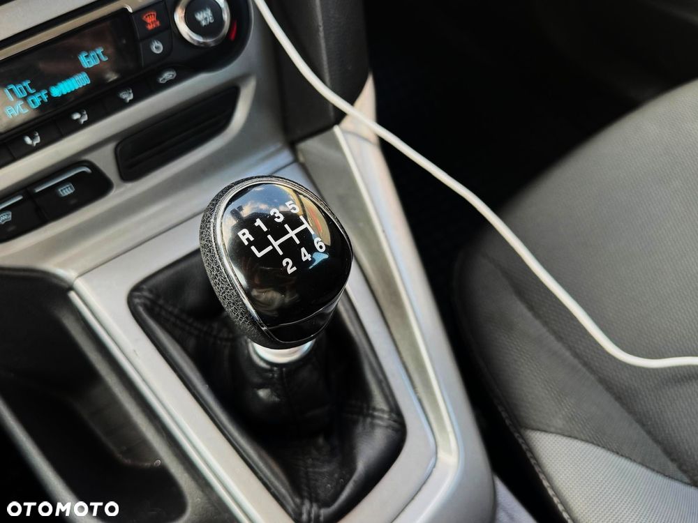 Ford Focus - 18
