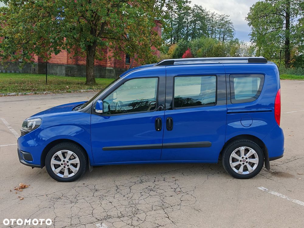 Fiat Doblo 1.4 T-Jet 16V Lounge - 25