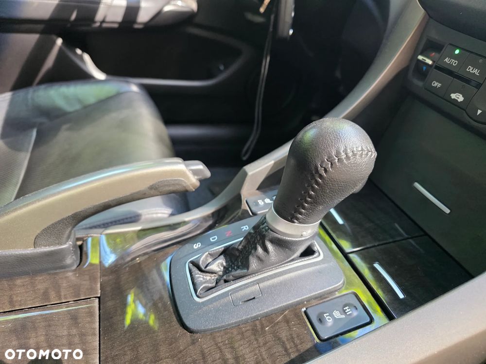 Honda Accord 2.4 Executive - 17