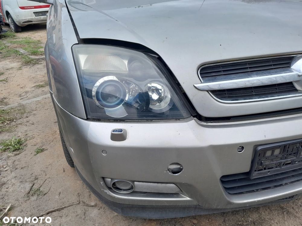 Lampa przednia prawa OPEL Vectra C 02-05r. Xenon Europa - 1