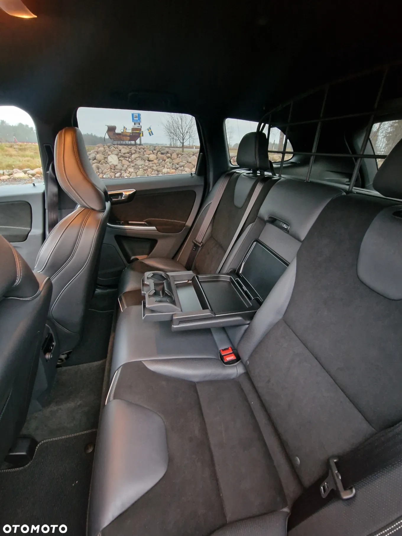 Volvo XC 60 - 24