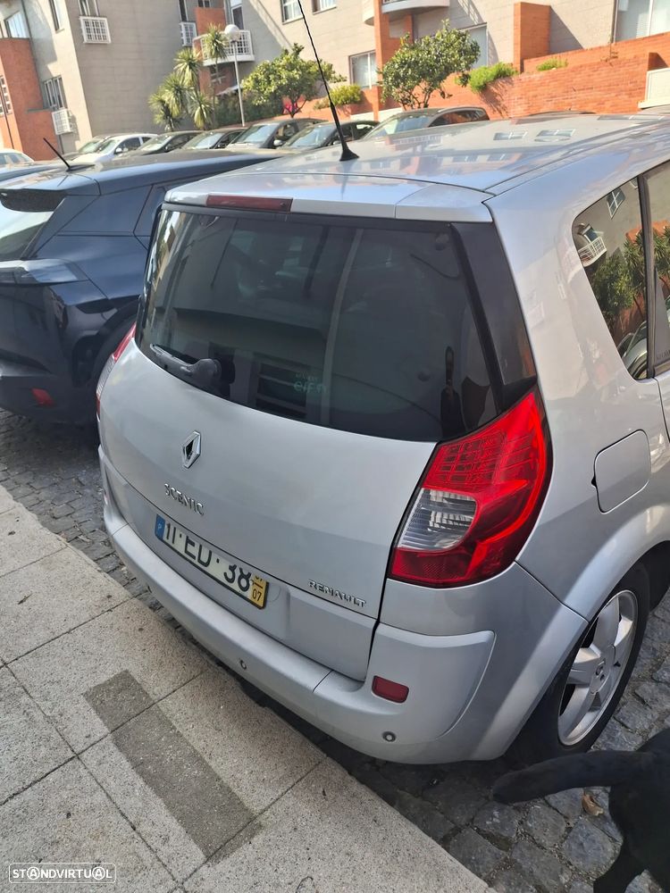 Renault Scénic 1.5 dCi SE Exclusive - 3