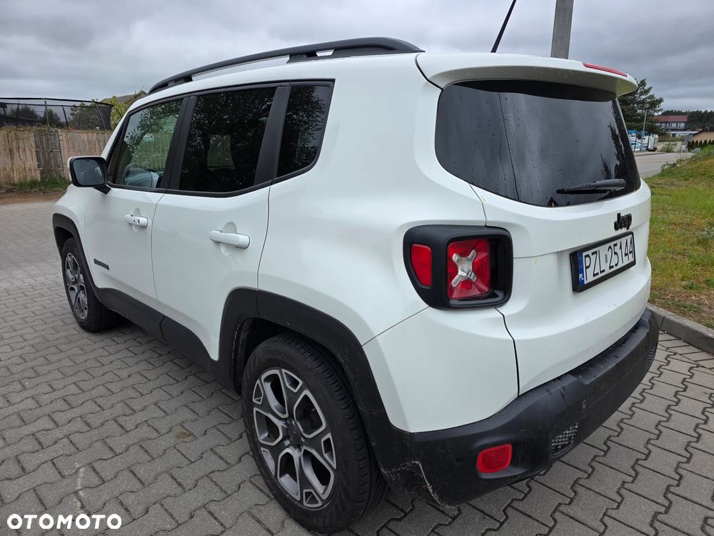 Jeep Renegade 1.6 E-torQ Longitude Adventure Edition - 3