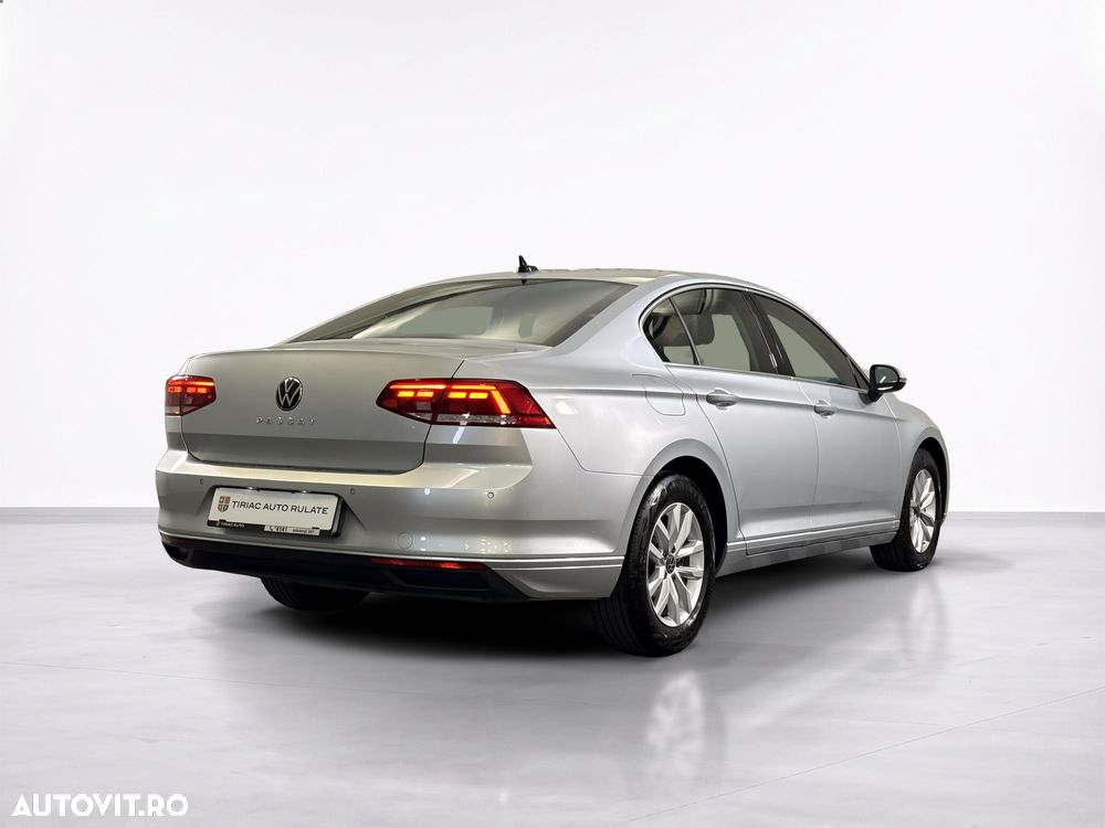 Volkswagen Passat - 6