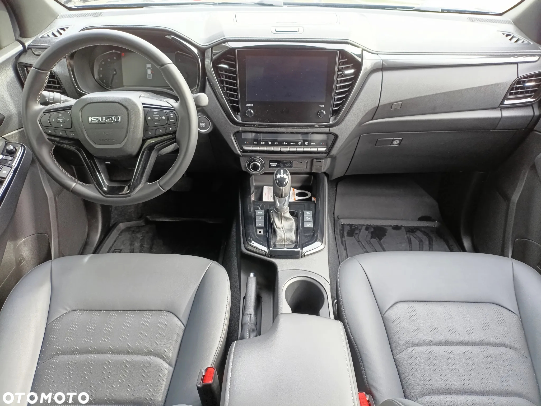 Isuzu D-Max 1.9 DC LSE - 8