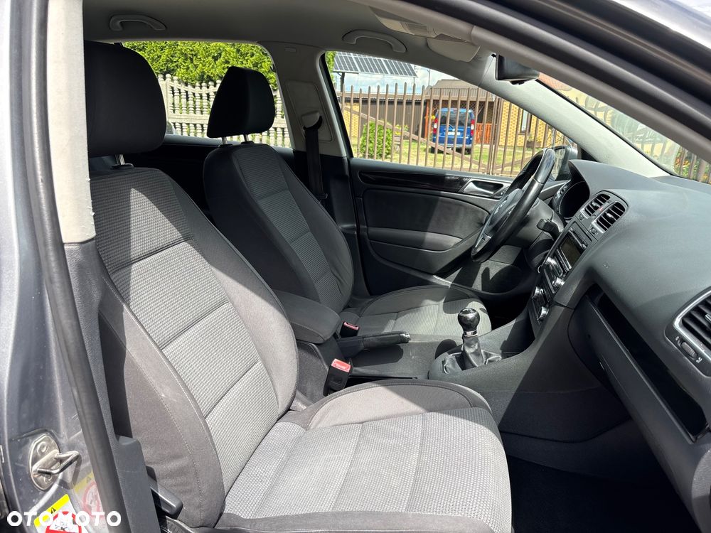 Volkswagen Golf 1.6 TDI DPF BlueMotion Technology Comfortline - 17