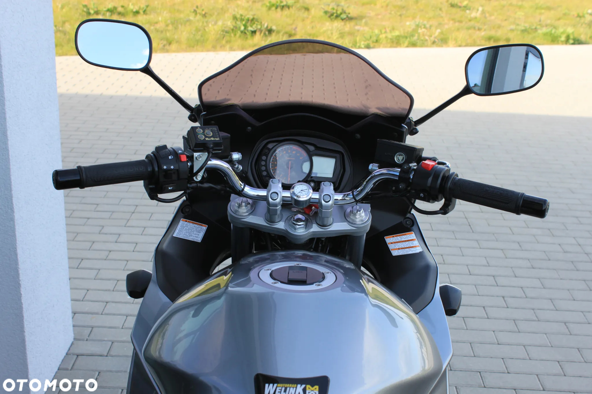 Suzuki GSX - 7