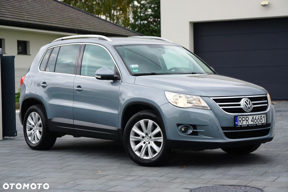 Volkswagen Tiguan - 2