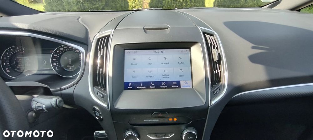 Ford S-Max 2.0 EcoBlue ST-LINE - 28