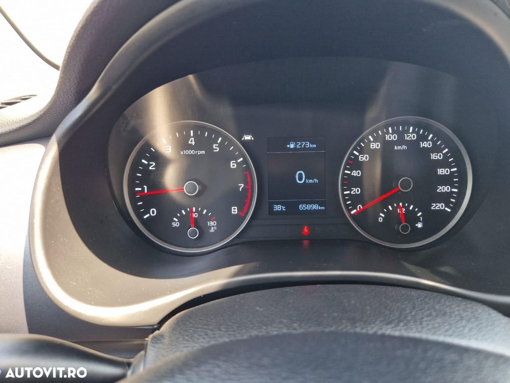 Kia Stonic 1.0 T-GDI HP Urban - 9