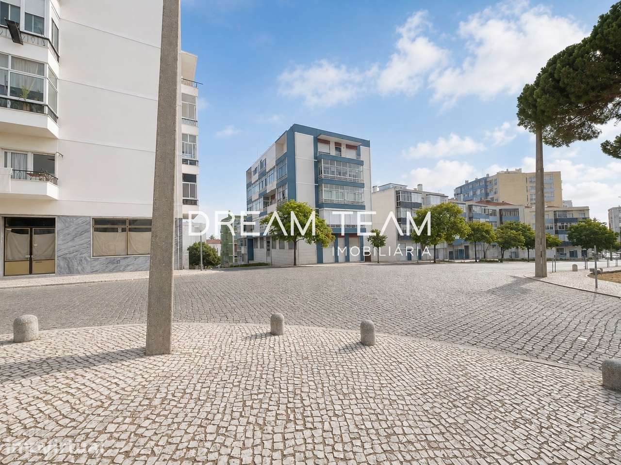 Apartamento T2 no centro do Laranjeiro, Almada - Grande imagem: 4/25