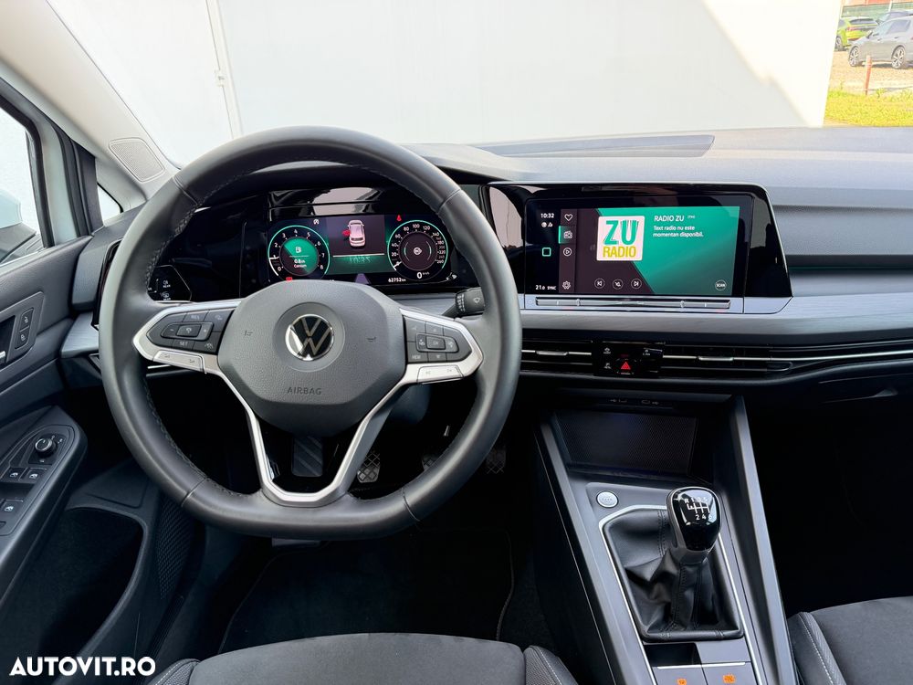 Volkswagen Golf 1.5 TSI ACT Style - 9