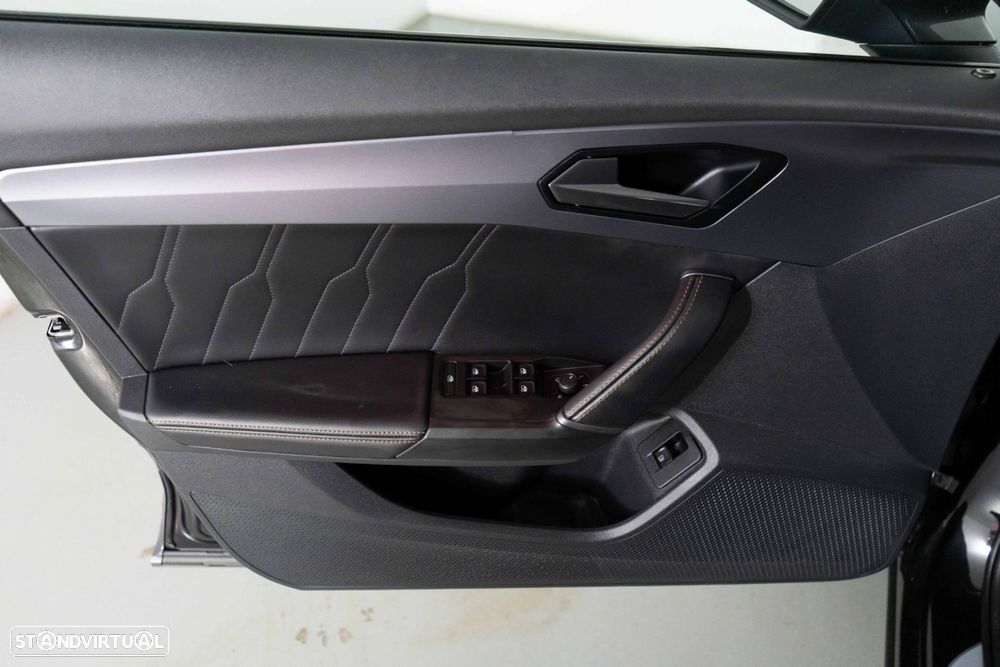 Cupra Formentor 1.4 e-Hybrid Sport DSG - 25