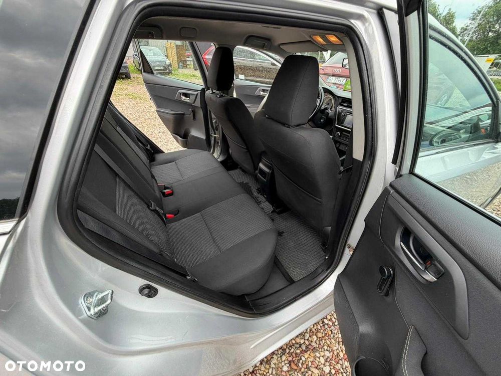 Toyota Auris - 5