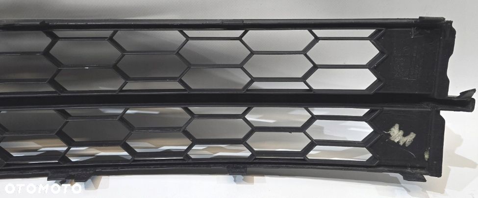 atrapa kratka zderzaka dolna przód skoda rapid lift 5ja853677 - 6