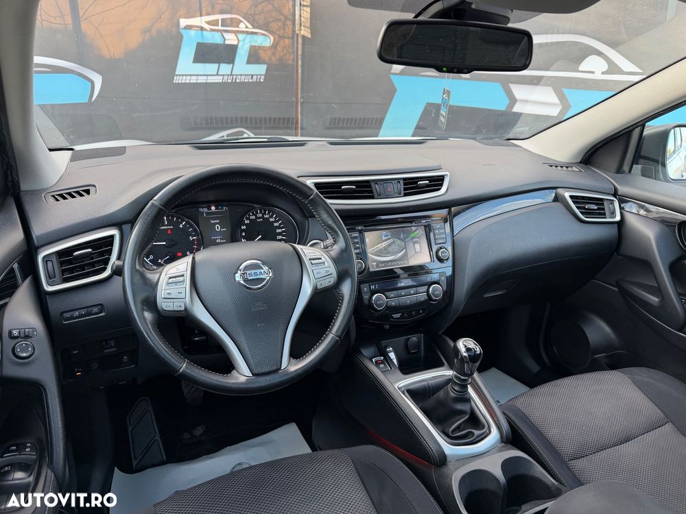 Nissan Qashqai 1.6 DCI N-Connecta - 8