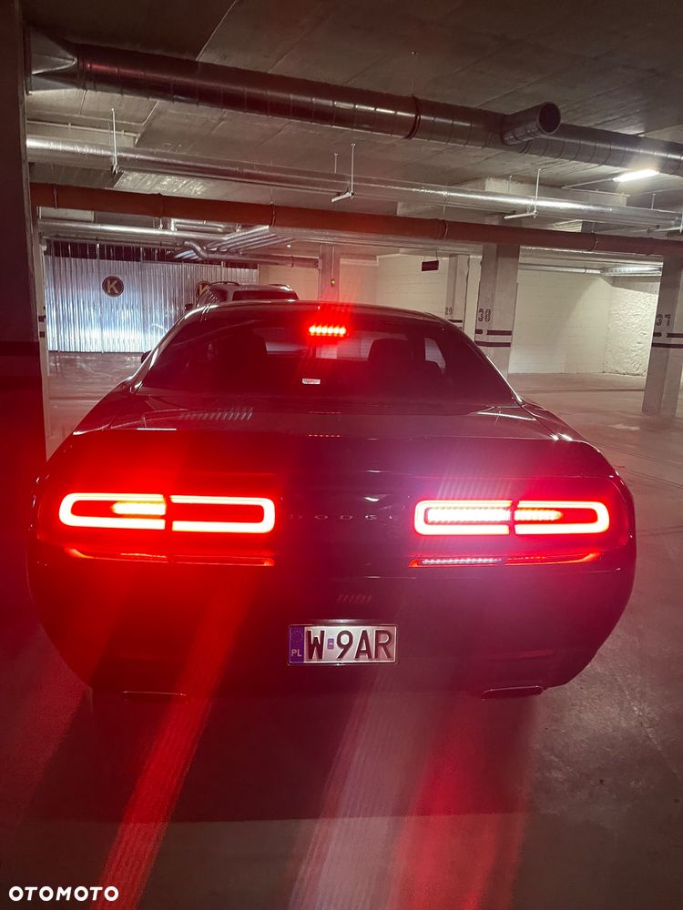 Dodge Challenger 3.6 SXT Plus - 16