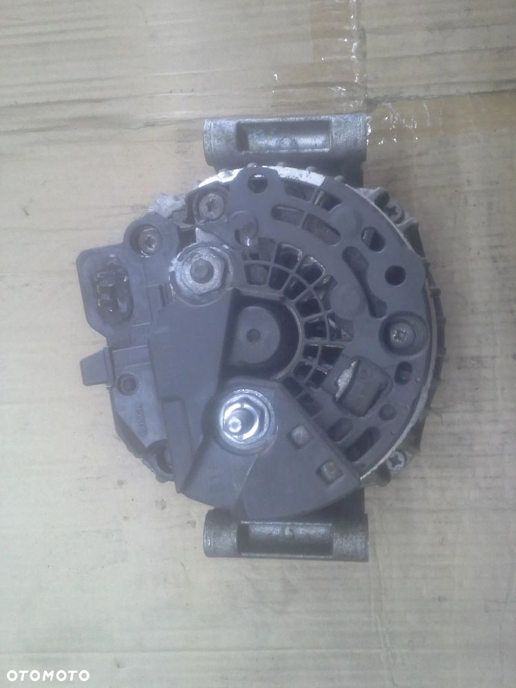 Alternator Audi A4 B8 1.8 TFSI 0124525113, 06H903016L Bosch - 7