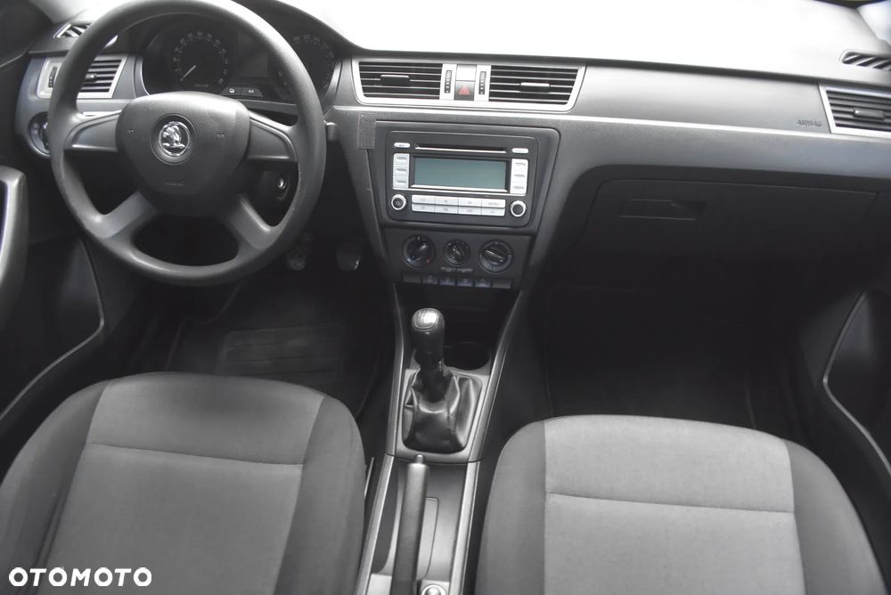 Skoda RAPID 1.6 TDI Active - 7