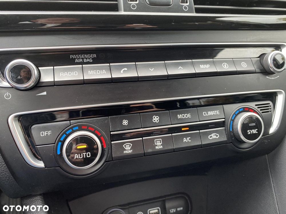 Kia Optima 1.7 CRDI M - 24