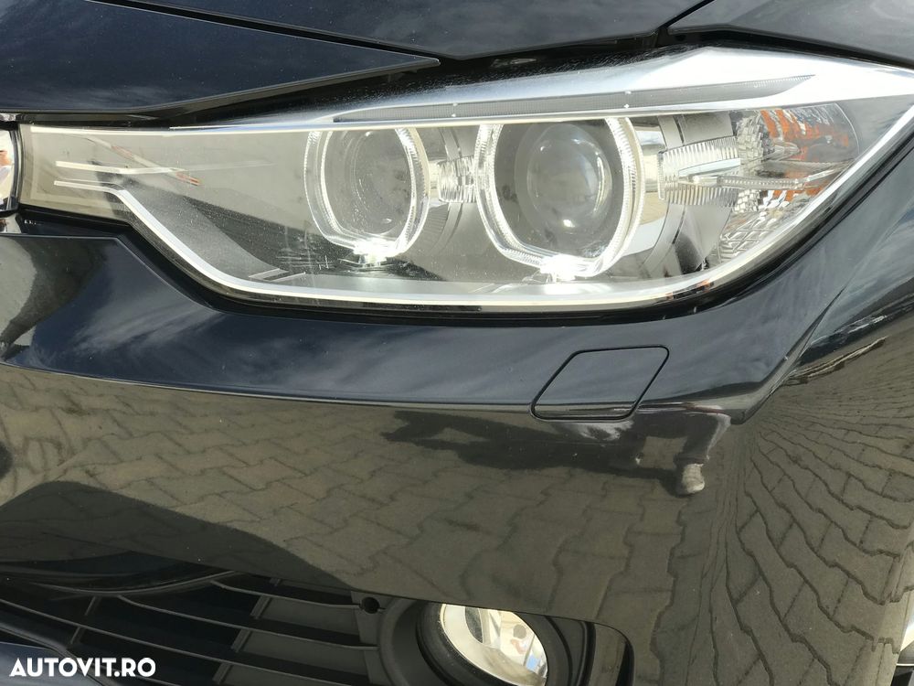BMW Seria 3 320i Aut. - 40