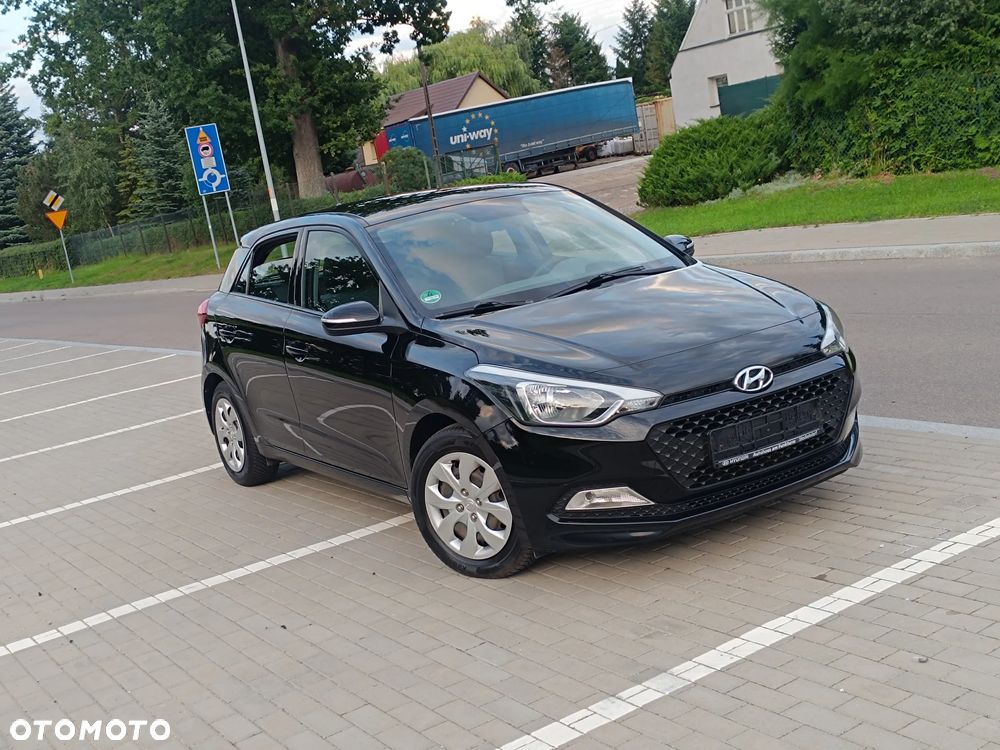 Hyundai i20 blue 1.2 Classic - 5