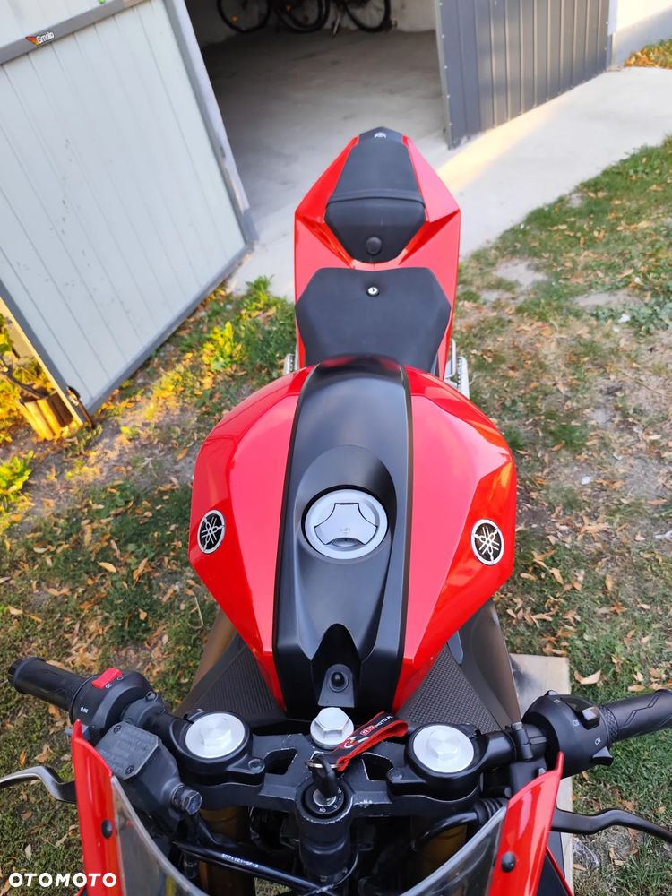 Yamaha YZF - 7