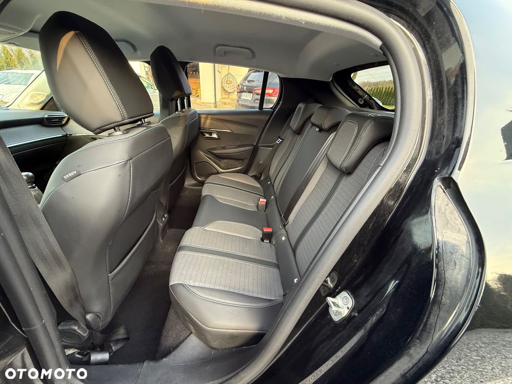 Peugeot 208 PureTech 100 Allure - 5