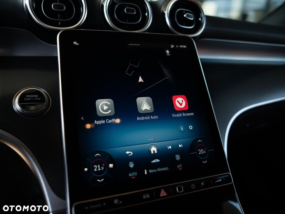 Mercedes-Benz GLC - 25