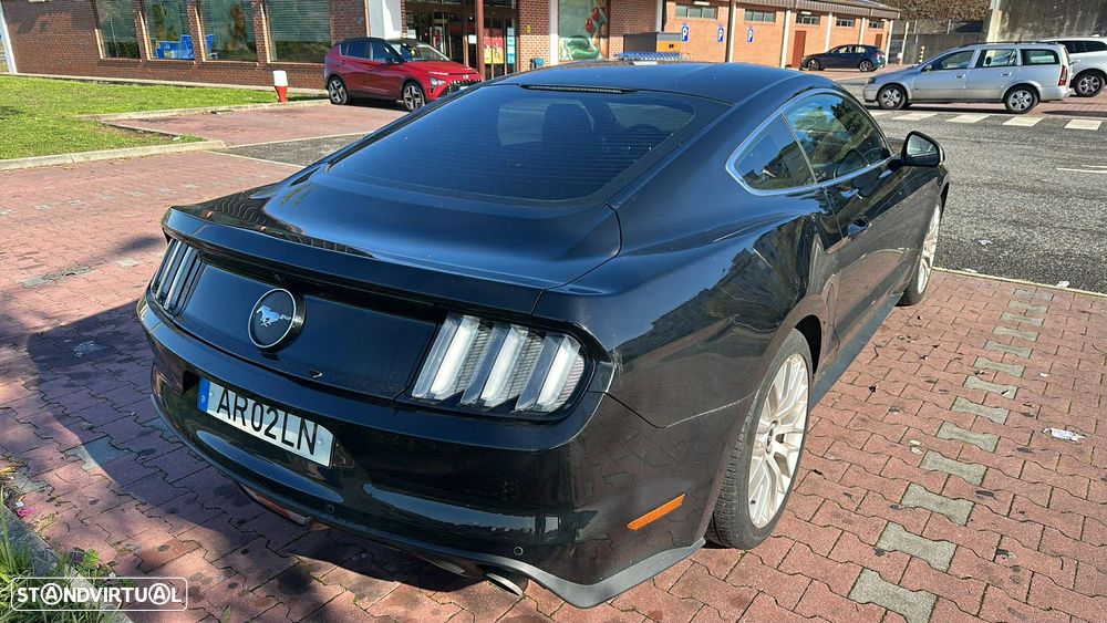 Ford Mustang 2.3 Eco Boost - 6