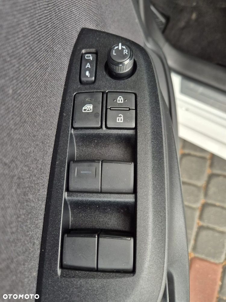 Toyota Yaris - 9