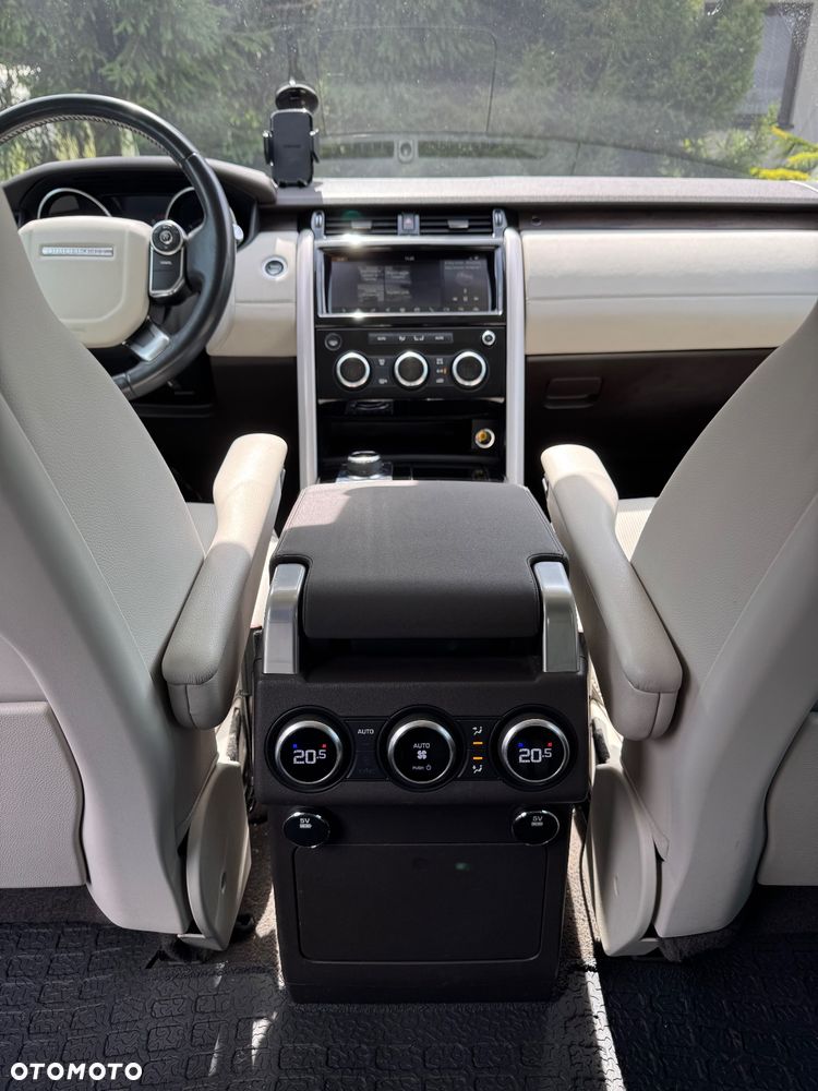 Land Rover Discovery V 3.0 TD6 HSE - 26