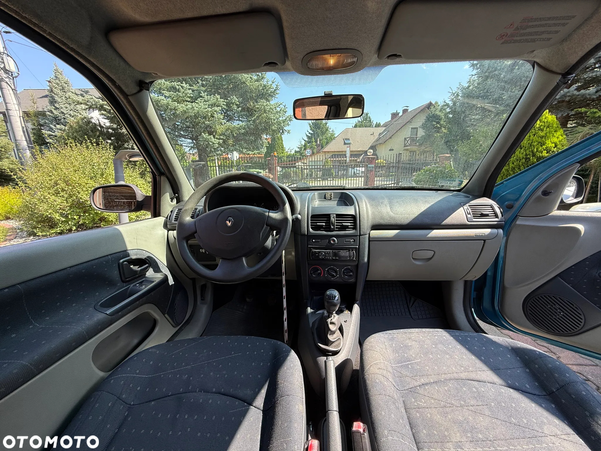 Renault Clio - 11