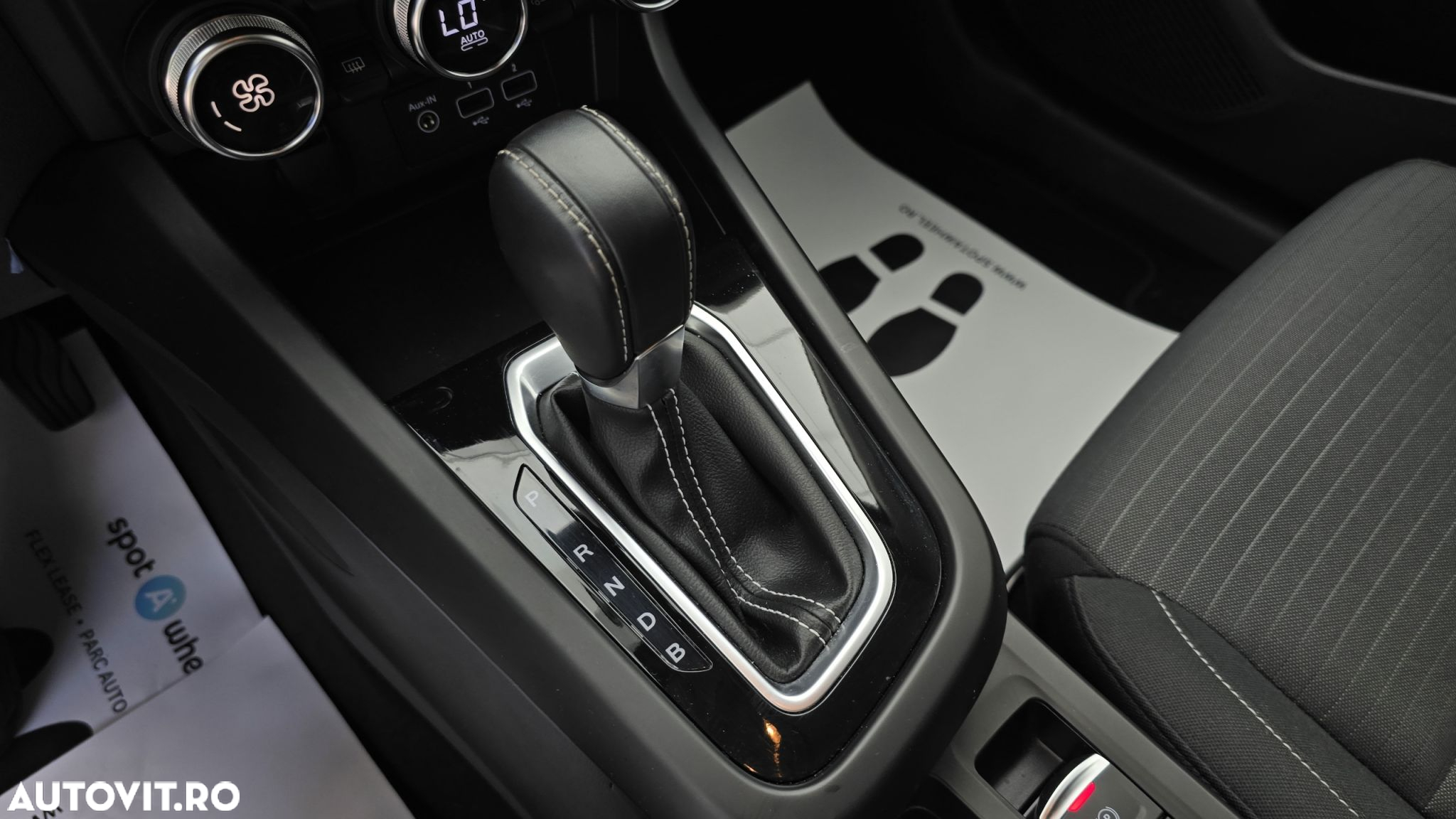 Renault Arkana E-TECH 145 Evolution - 17