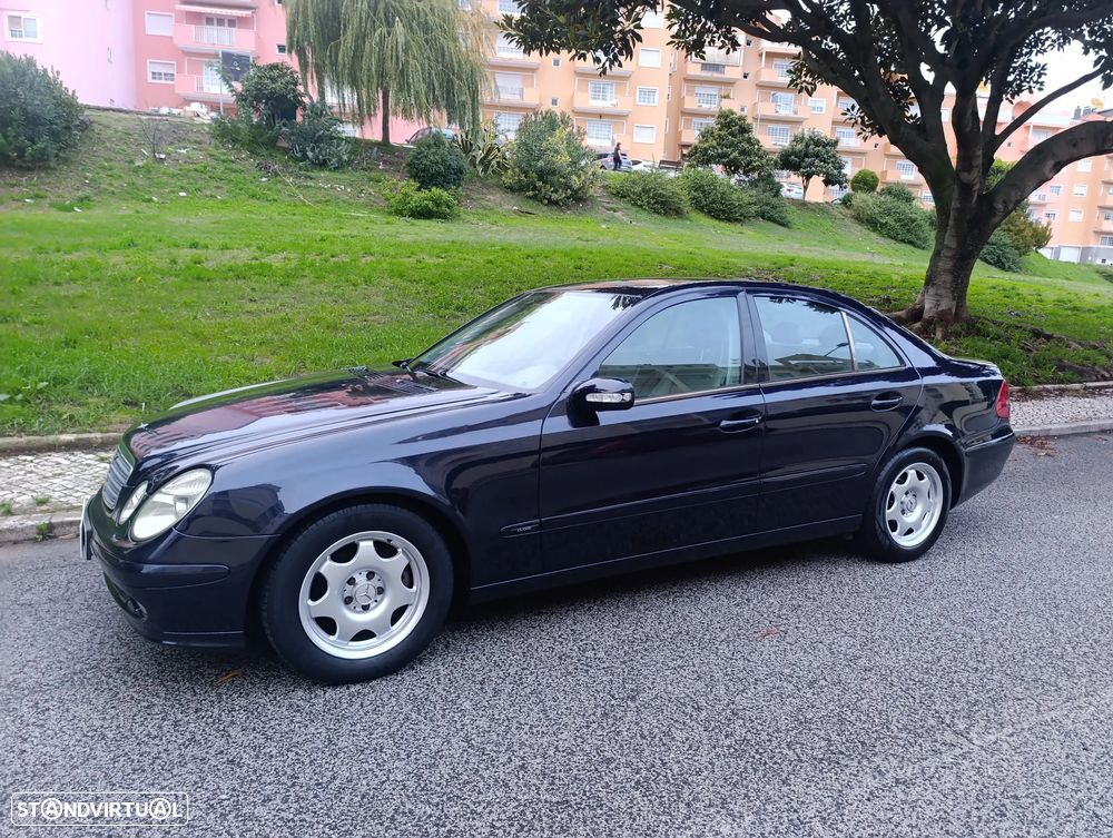Mercedes-Benz E 220 CDi Elegance - 2