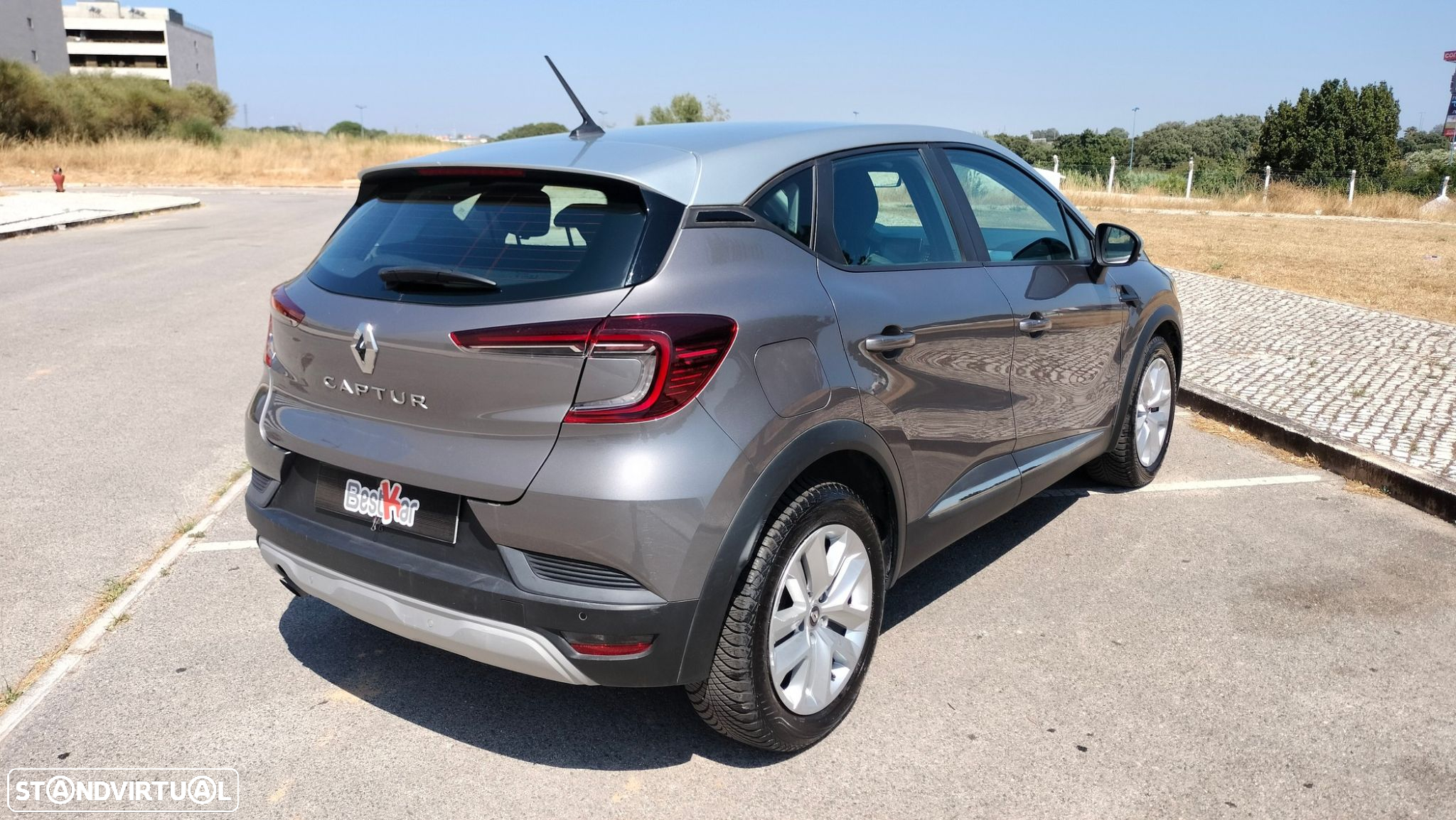Renault Captur BLUE dCi 115 EDC BUSINESS EDITION - 9