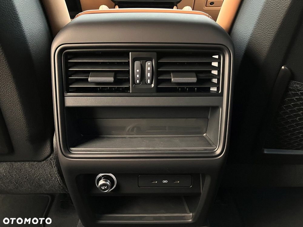 Porsche Cayenne - 33