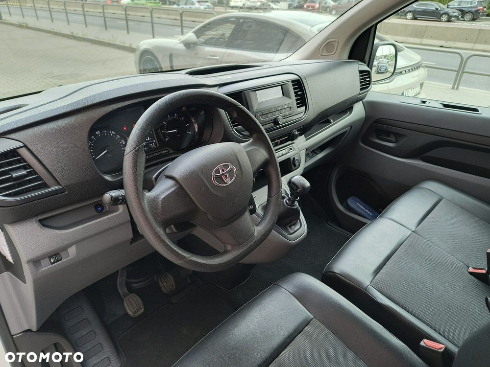 Toyota ProAce - 16