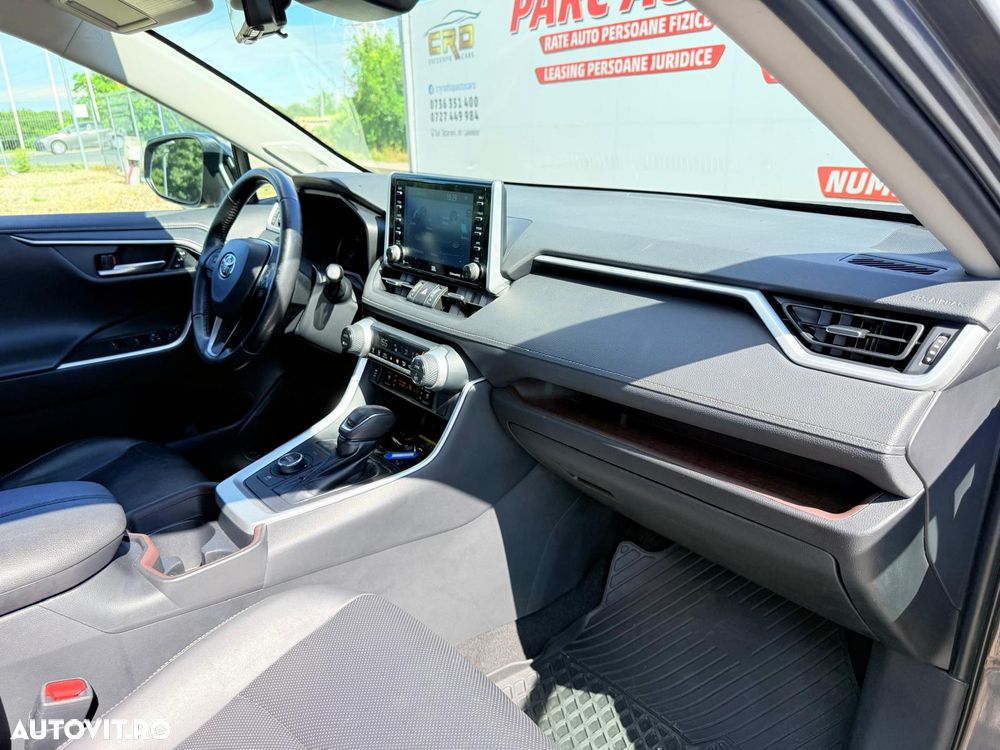 Toyota RAV4 2.5 4x4 Comfort - 36