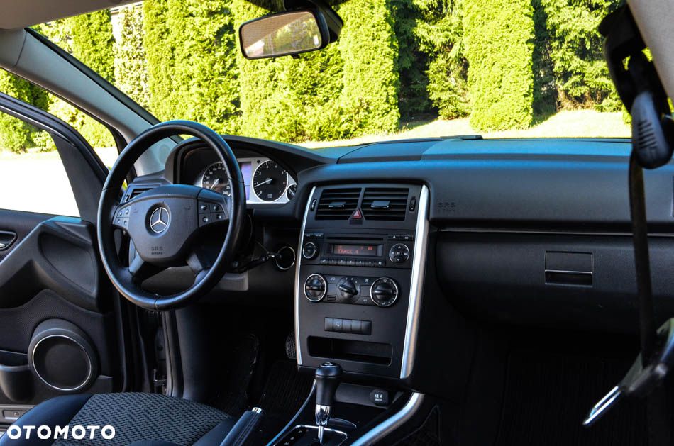 Mercedes-Benz Klasa B - 31