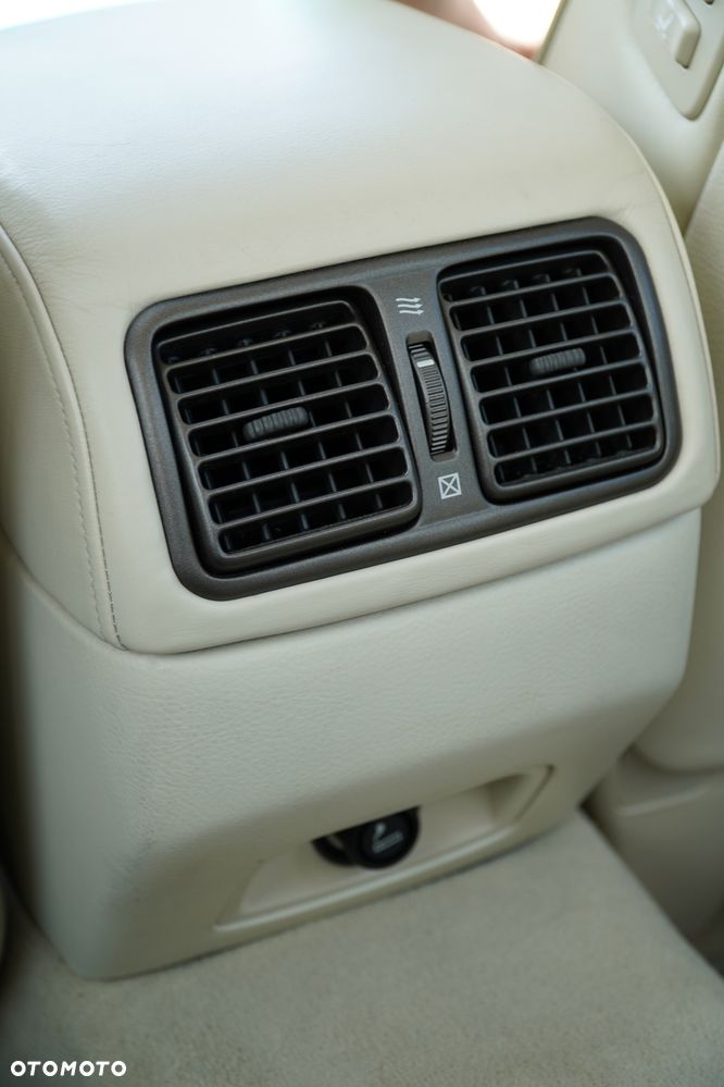 Lexus LS Standard - 20