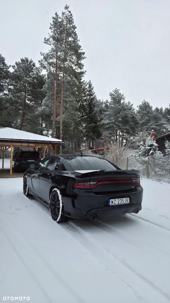 Dodge Charger 5.7 R/T - 17