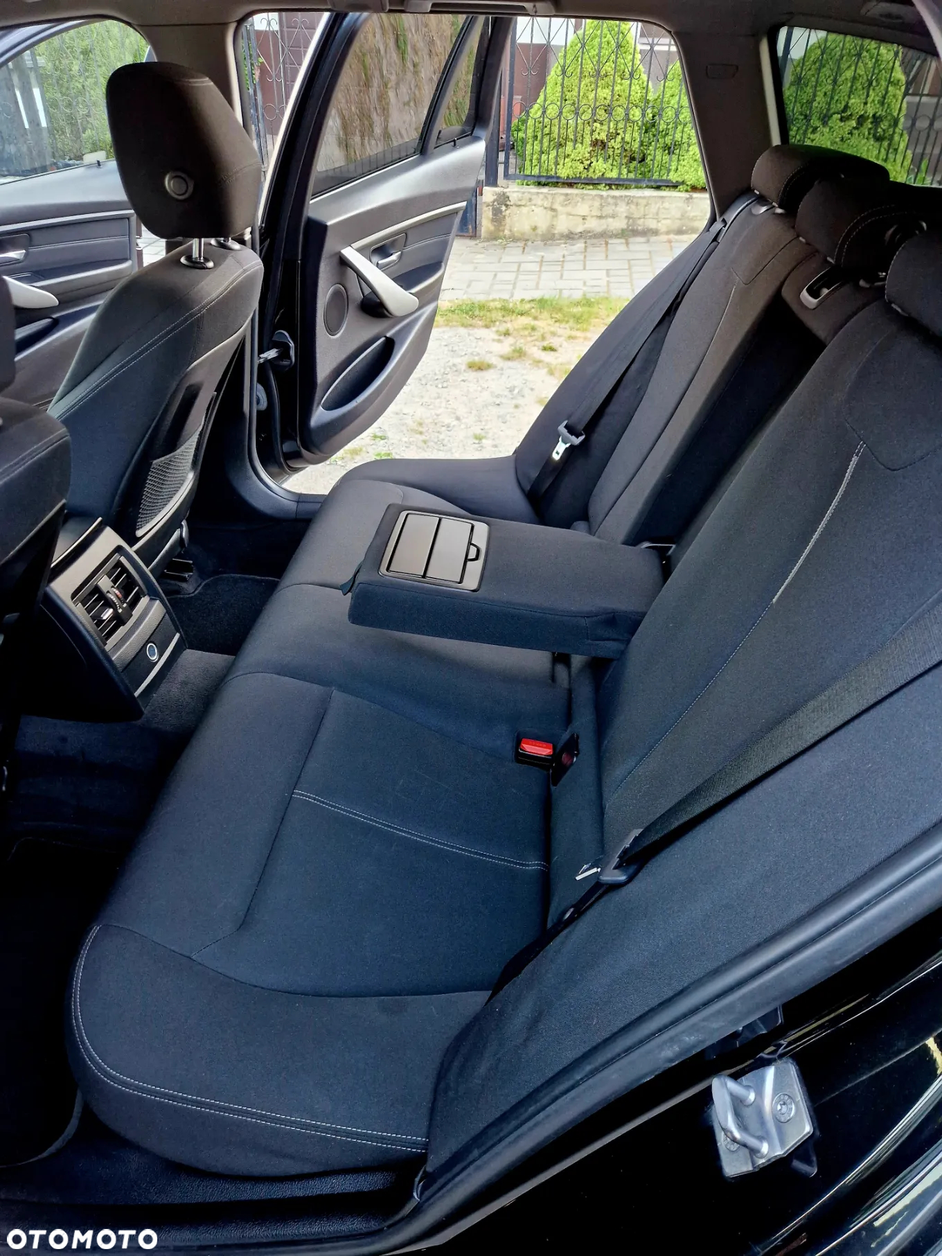 BMW Seria 3 320d Touring Sport Line - 29