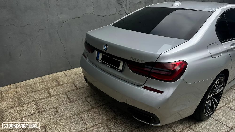 BMW 730 d Pack M - 10