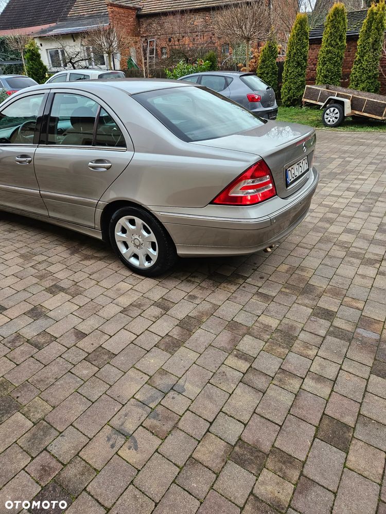 Mercedes-Benz Klasa C - 4