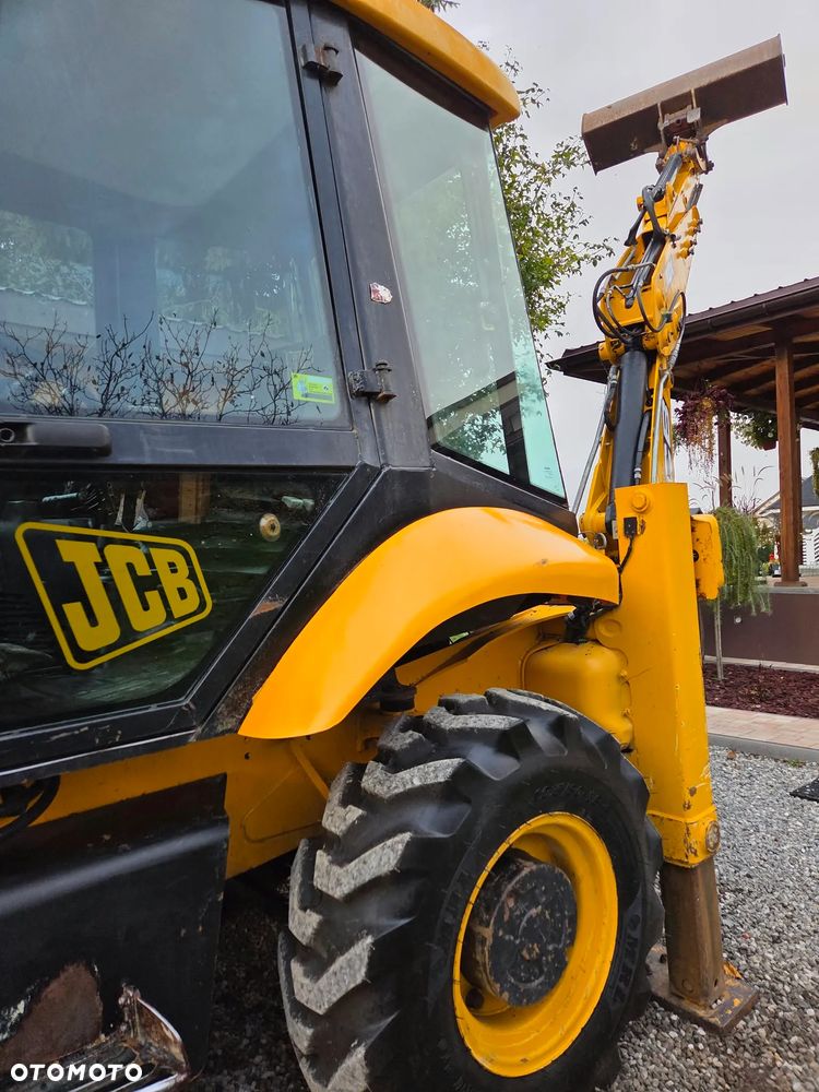 JCB 2CX - 16