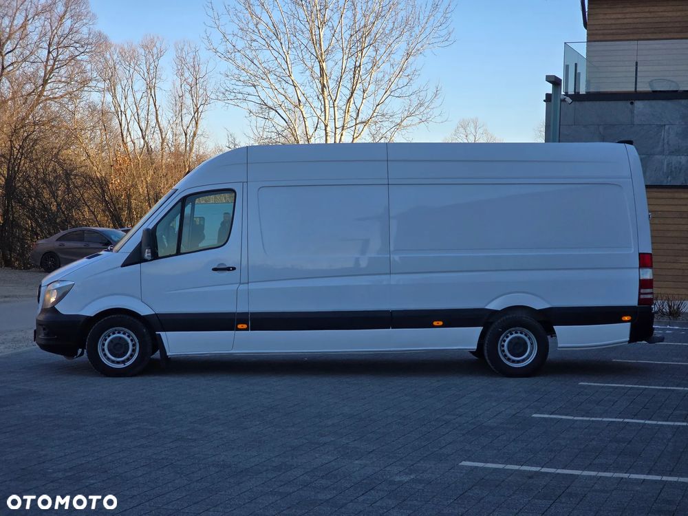 Mercedes-Benz Sprnter - 9