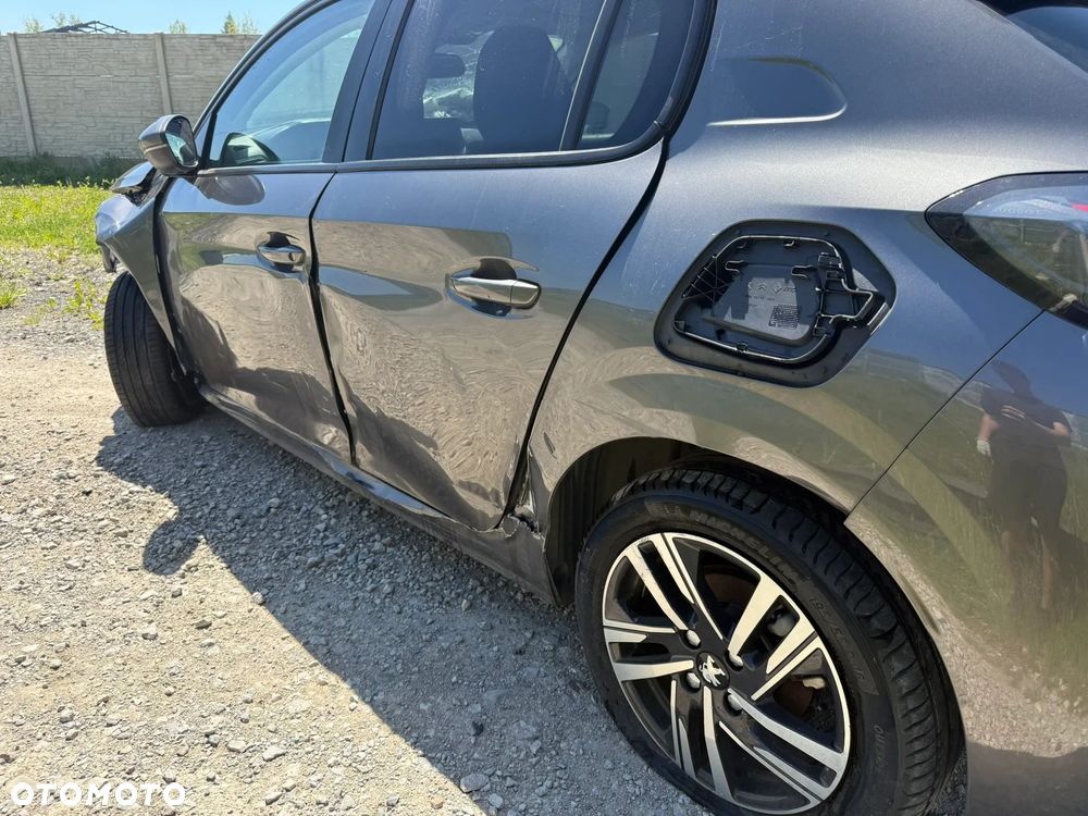 Peugeot 208 BlueHDi 100 Active Pack - 2