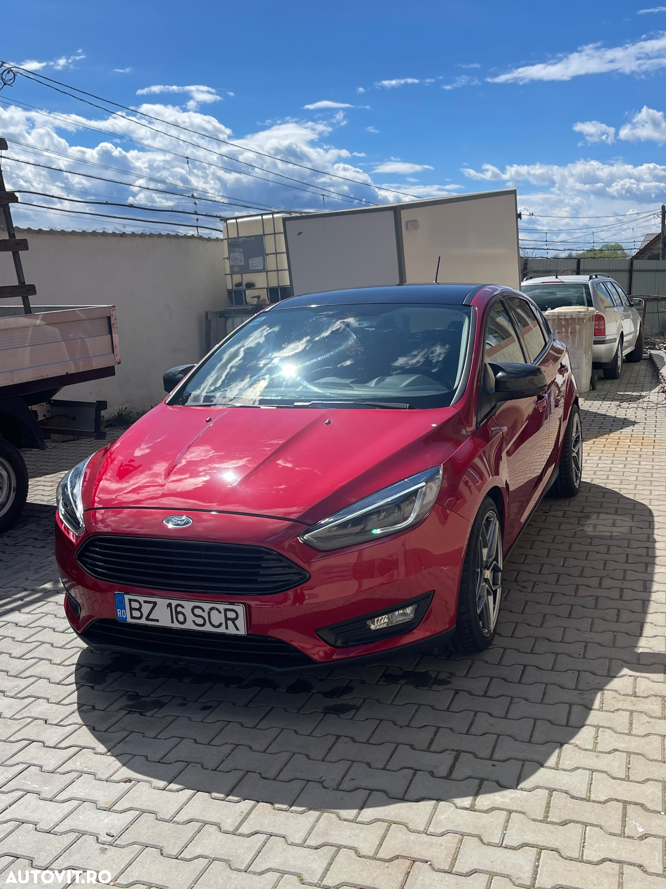 Ford Focus 2.0 TDCI Powershift Titanium - 16