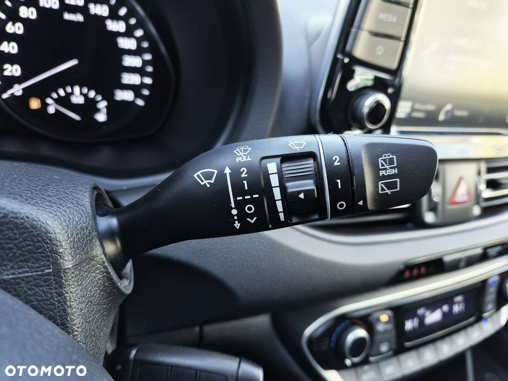 Hyundai i30 1.0 T-GDI Smart - 22